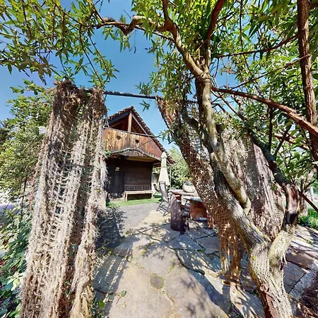 Resort Hisa Ida - Apartments With Hot Tub And Sauna Ivancna Gorica Zimmer foto