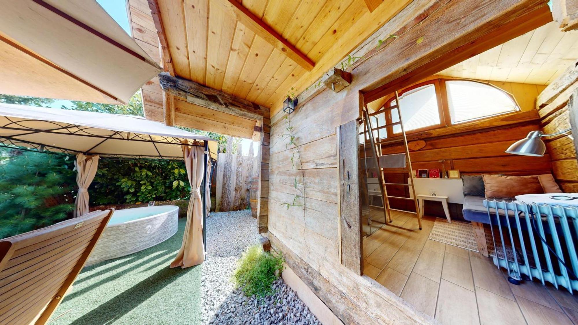 Hisa Ida - With Hot Tub And Sauna