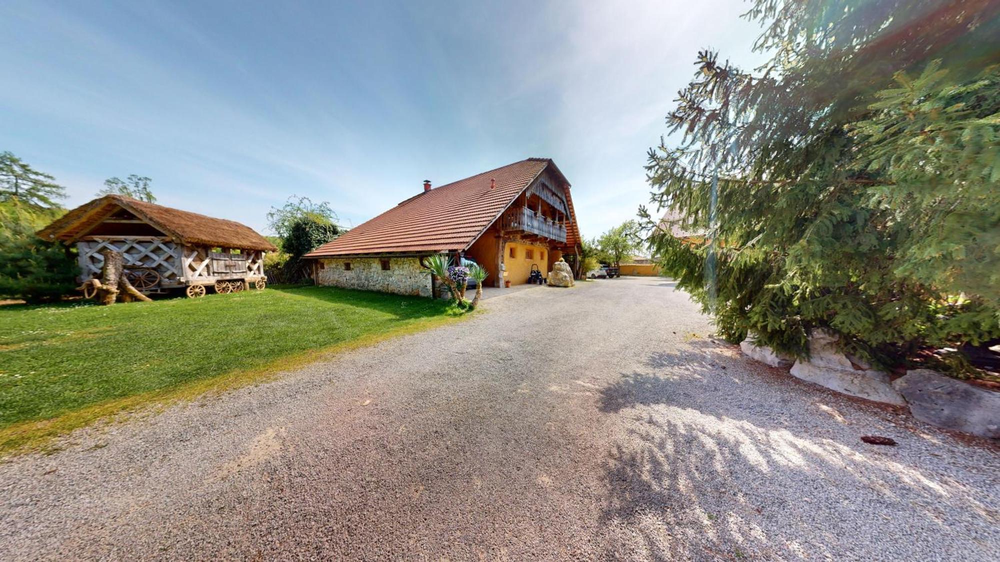 Hisa Ida - With Hot Tub And Sauna Ivancna Gorica