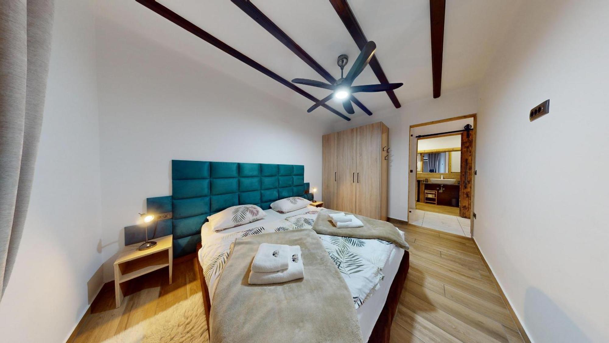 Apartment Hisa Ida - With Hot Tub And Sauna *