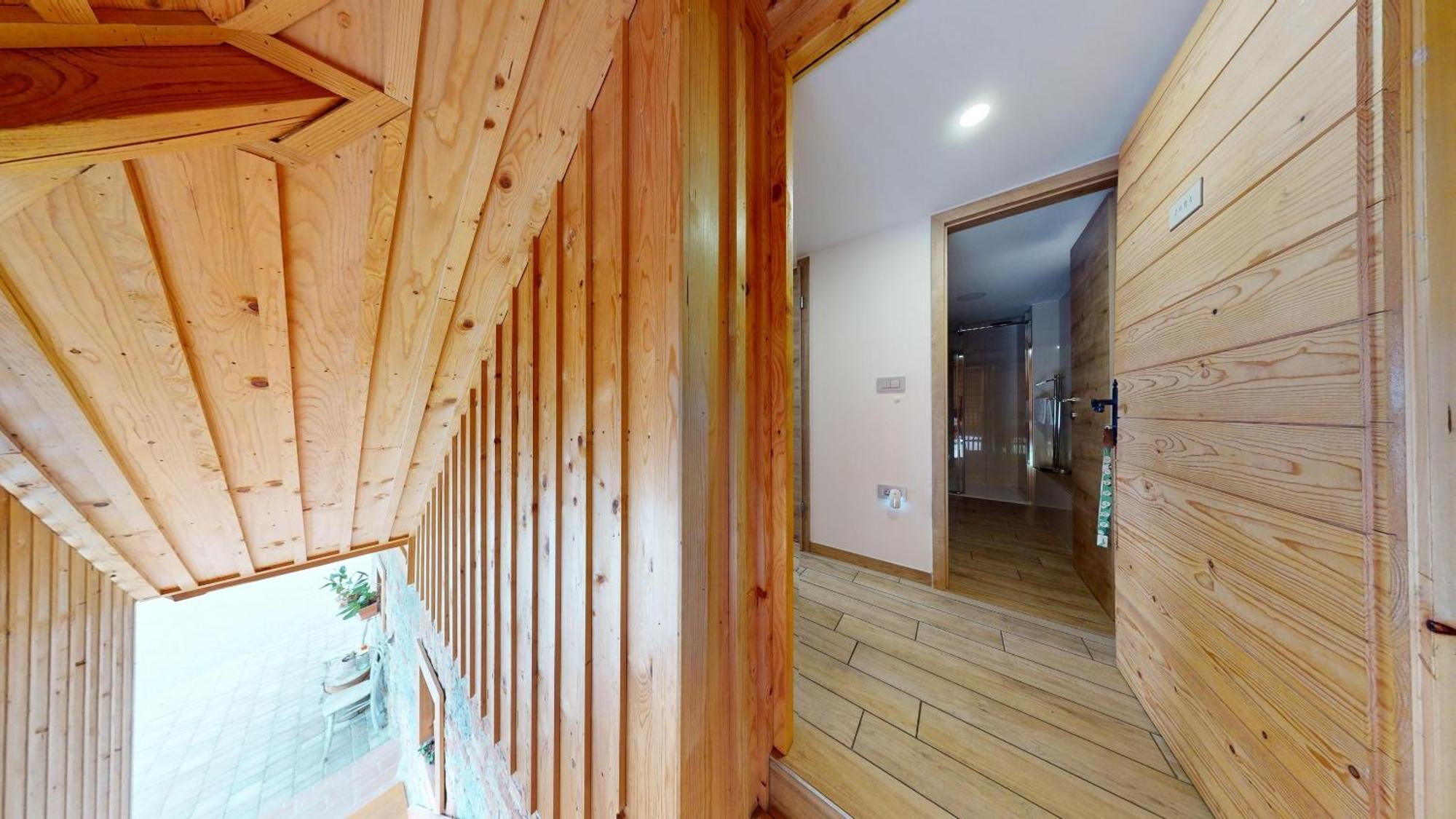 Hisa Ida - With Hot Tub And Sauna Apartment