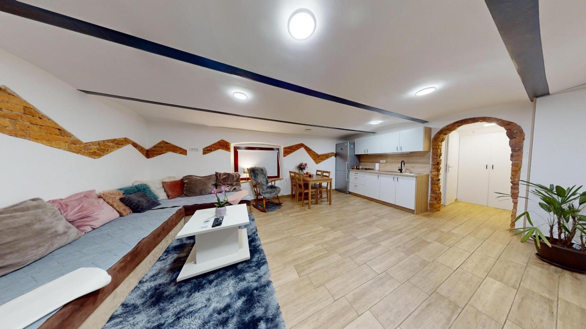 Apartment Hisa Ida - With Hot Tub And Sauna