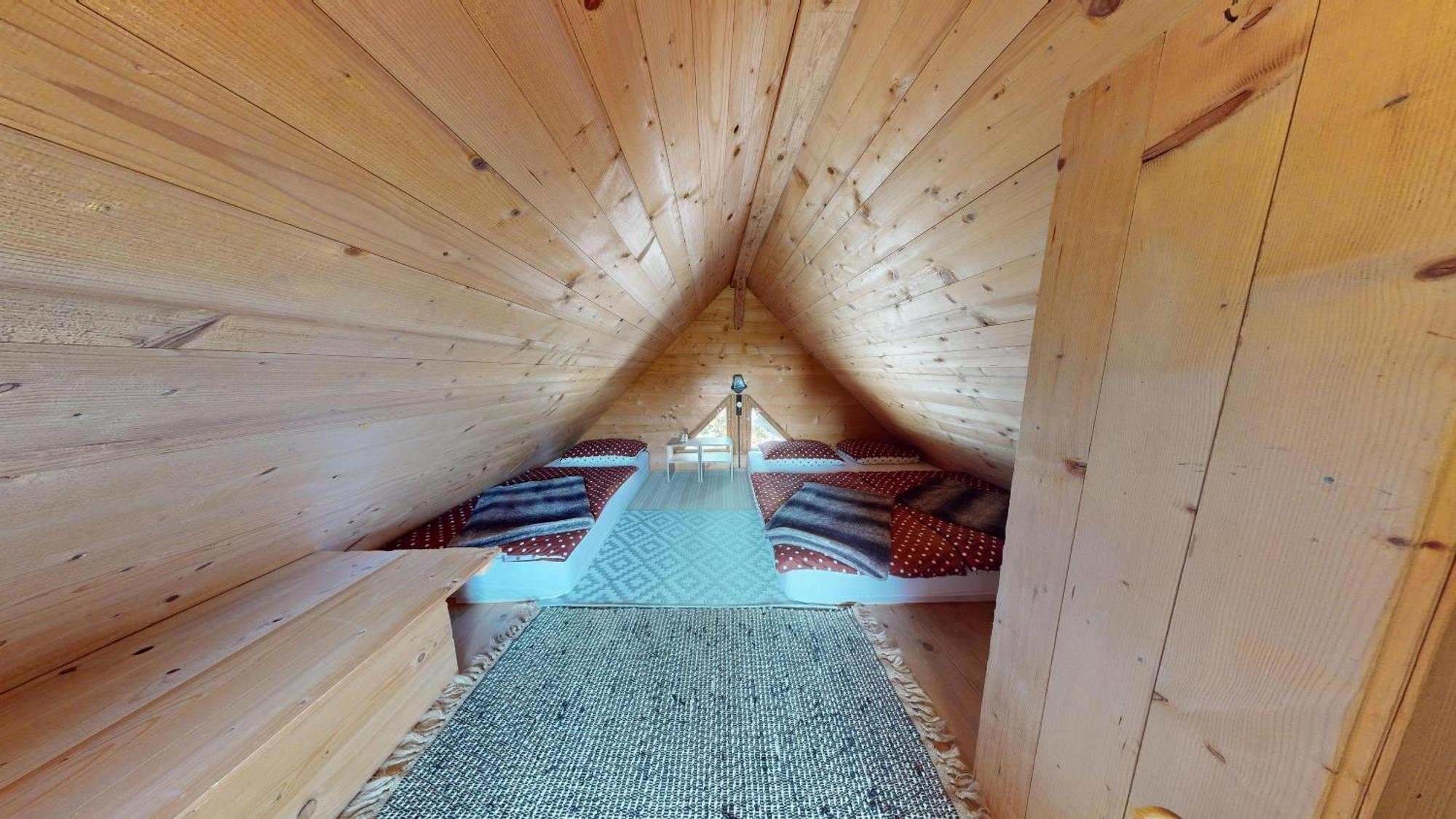 Hisa Ida - With Hot Tub And Sauna Apartment